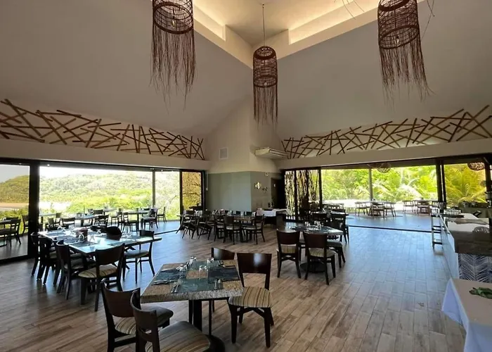 Nammbu Front Hotel